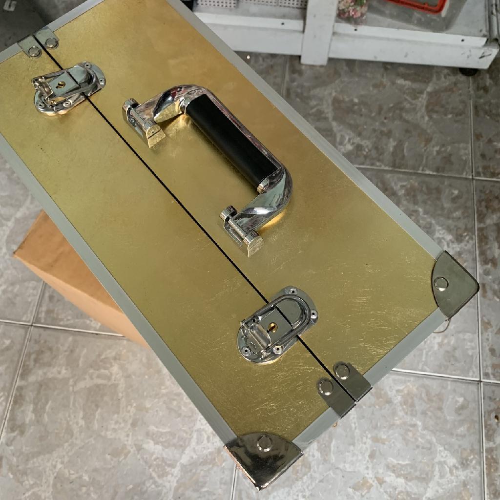 Cốp đựng đồ trang điểm cho các make up chuyên nghiệp 6 ngăn sơn mài hoa đào kích cỡ 40cm Giangpkc