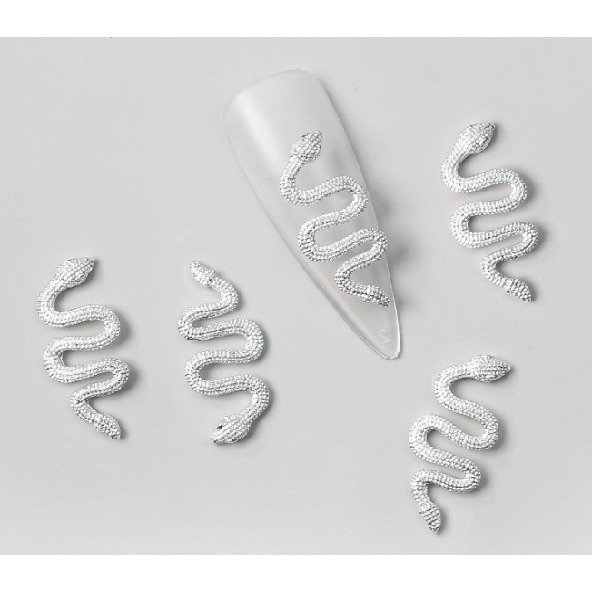 Charm nail trang trí nail