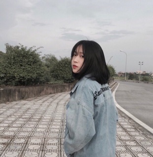 Áo khoá jean chữ
