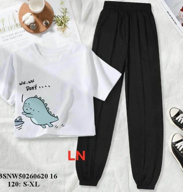 Set áo thun croptop khủng Long + quần bom chun ống | BigBuy360 - bigbuy360.vn