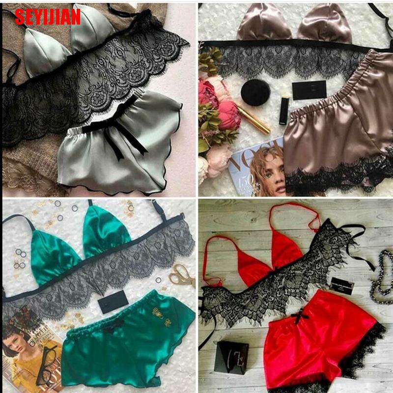 Bộ Đồ Ngủ Vải Satin Sát Nách Cổ Chữ V Phối Ren Quyến Rũ Cho Nữ