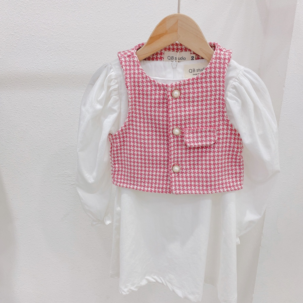 Set áo gile hồng + Váy trắng Q.B Studio