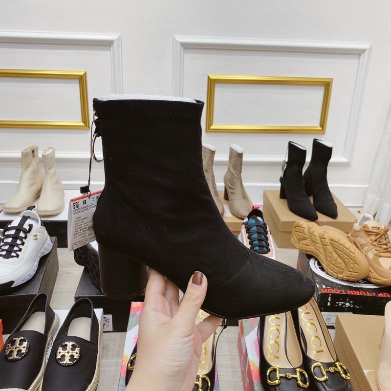 Boot zara khoá sau xuất dư