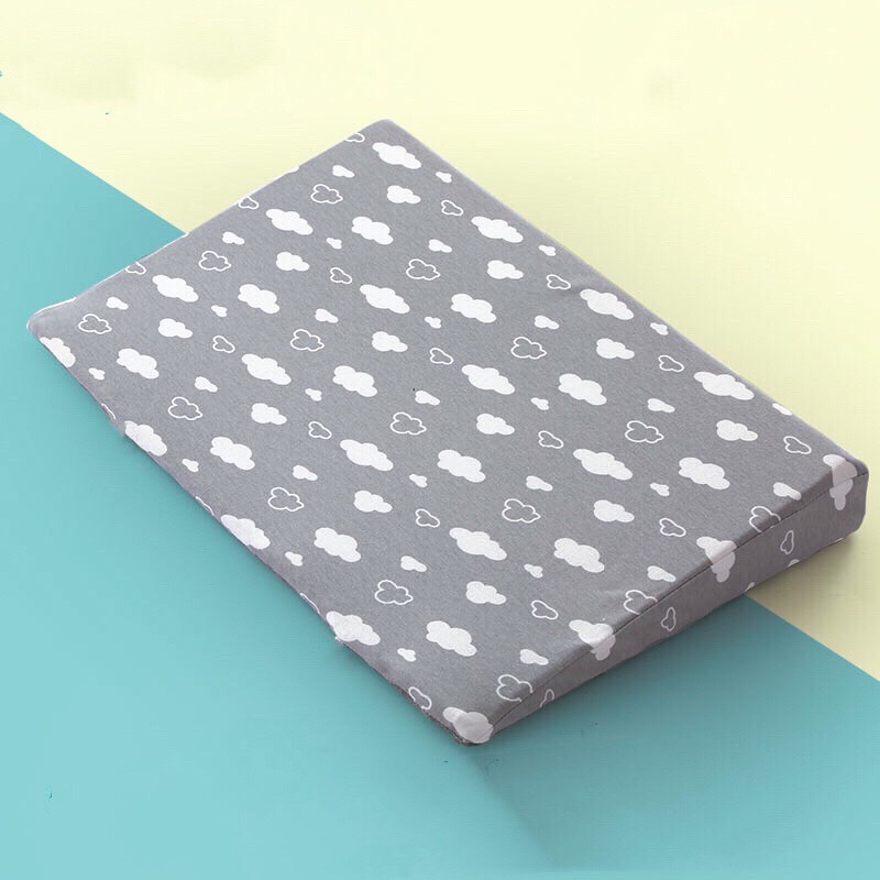 Gối Tam Giác Chống Trào Ngược Cho Bé G047