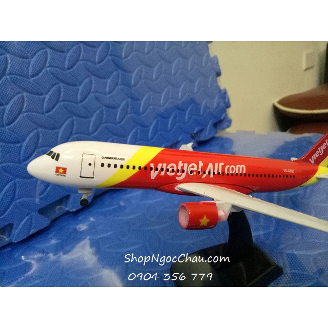 Mô hình máy bay tĩnh Airbus A320 Vietjet Air 20cm có bánh xe