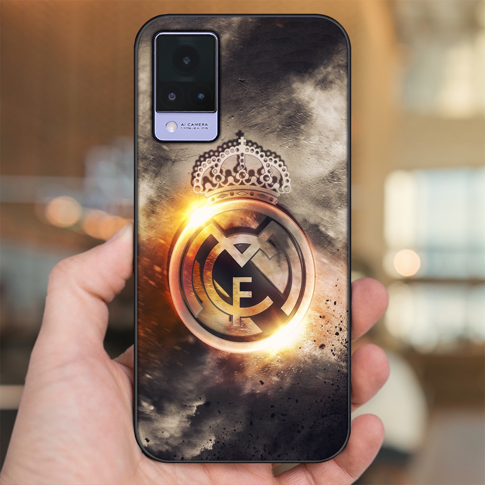 Ốp lưng Vivo V21 viền đen in hình Real Madrid