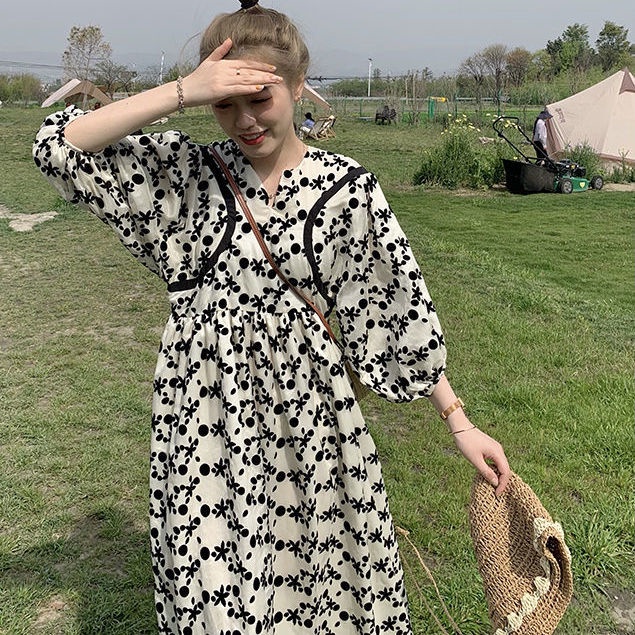 Đầm Tay Phồng Dài Cổ Chữ v In Họa Tiết Thời Trang Cho Nữ