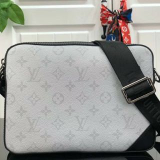 Túi LV Multi- Pochette  MEN SUPER