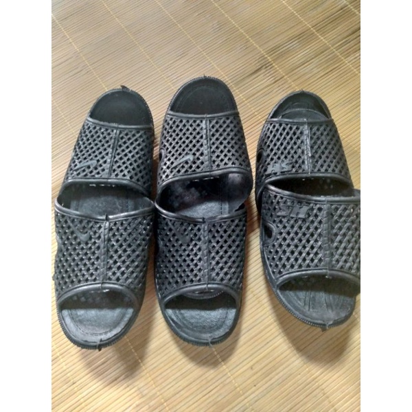 Dép tổ ong đen size 42,43,44,45,46
