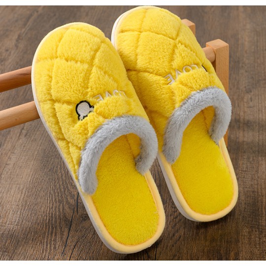 Dép Lông NineRed Giữ Ấm Chân Đi Trong Nhà - D43