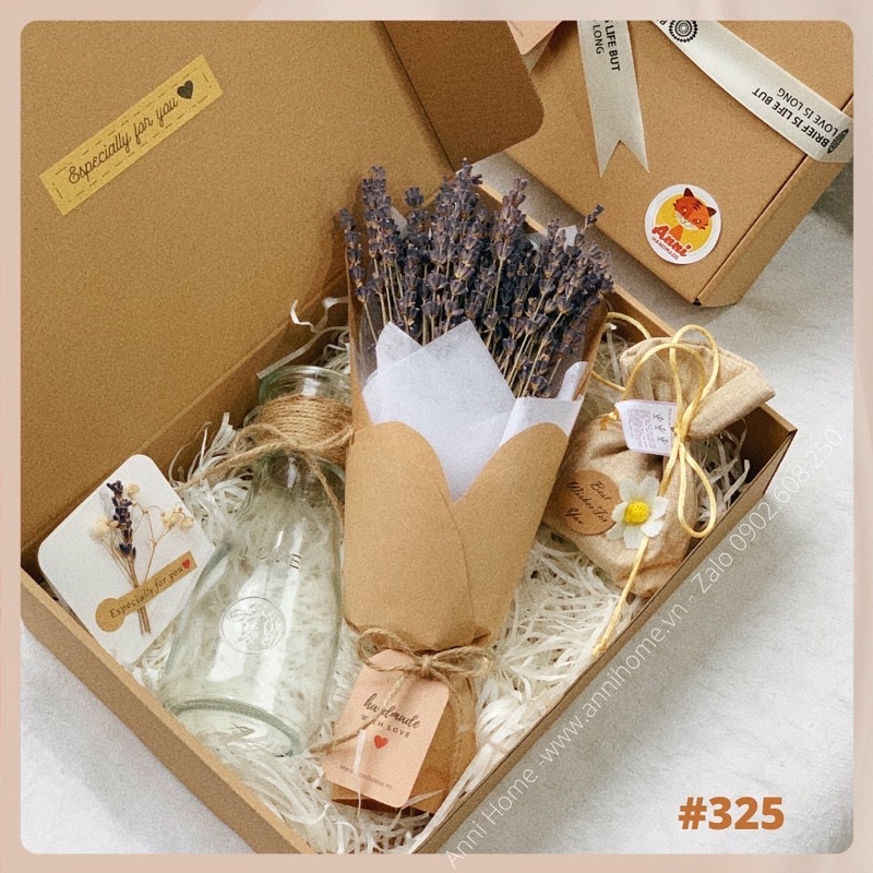 Hộp hoa Lavender Pháp