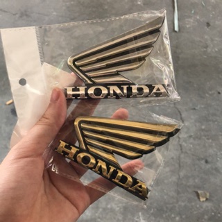 Tem , logo cánh én nổi dán yếm xe hai bên