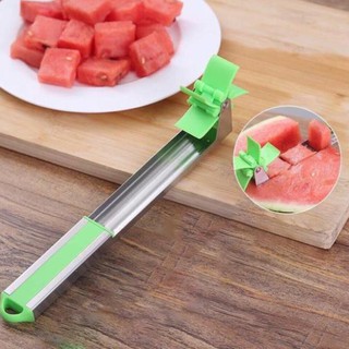 Dụng cụ cắt dưa hấu thông minh
