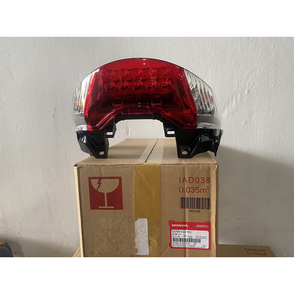 Bộ đèn sau - đèn hậu HONDA LEAD 125 đời 2013-2015.