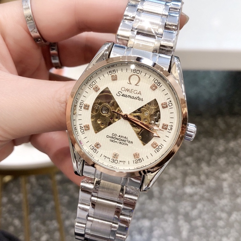 Đồng hồ Omega, Skeleton nam, lõi: Đường kính chuyển động cơ tự động 40mm,