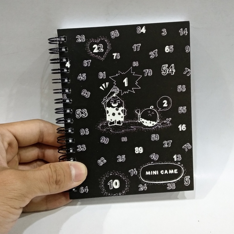 Sổ Lò Xo Khai Trí Stationery Mini Game - Size S - Mẫu 1 - Hình Số - Màu Đen