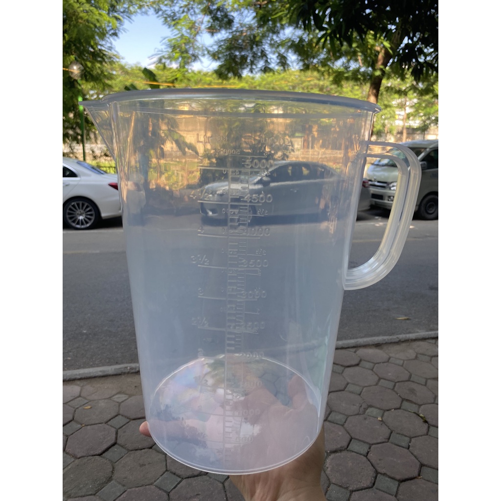Ca Nhựa Đong 5000 ml Có Vạch Chia, Quai Cầm