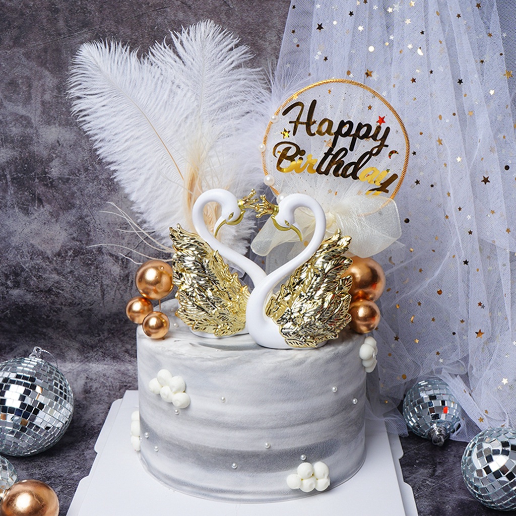 Đồ trang trí Thiên Nga Bằng Nhựa Dùng Để Trang Trí Bánh Kem Tiện Dụng