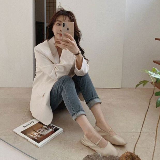 Áo Khoác Vest Dáng Rộng Màu Trắng Thời Trang Thu Đông Phong Cách Hàn Quốc Cho Nữ Blazer