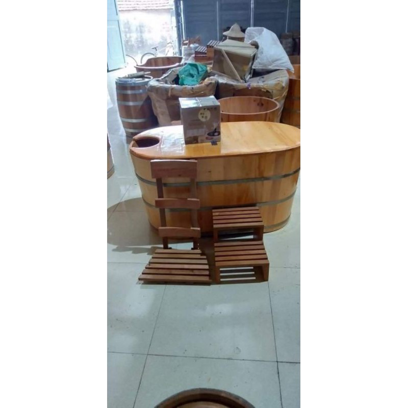 Bồn tắm Ovan kết hợp xông hơi gỗ thông nhập khẩu