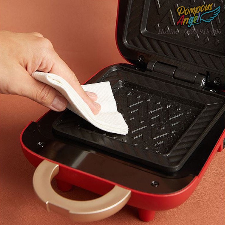 Máy kẹp nướng bánh sandwich BEAR SMZ-B05N1 màu đỏ không tháo rời chấm bi hình bọ rùa , dâu tây