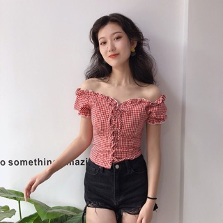 Áo trễ vai kẻ caro