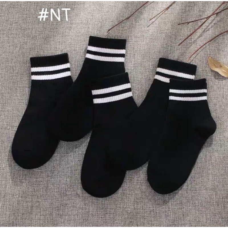 Tất nữ cổ cao kẻ viền trơn Hàn Quốc hai màu đen trắng, vớ cao qua mắt cá,combo 10 đôi
