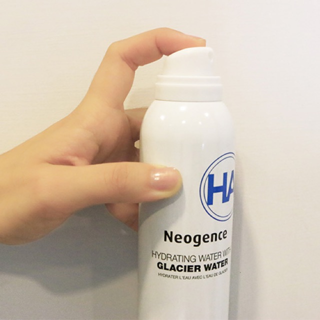 Đài Loan - Xịt Khoáng Neogence Hyaluronic Acid | BigBuy360 - bigbuy360.vn