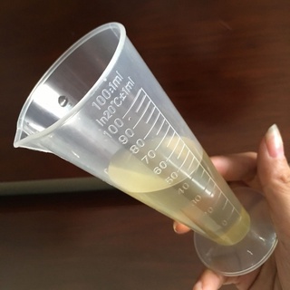 Ly đong nhựa 100ml