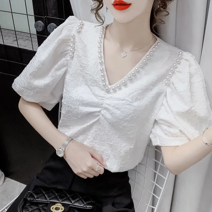 Áo Voan Dáng Rộng Cổ Chữ V Tay Ngắn C8701