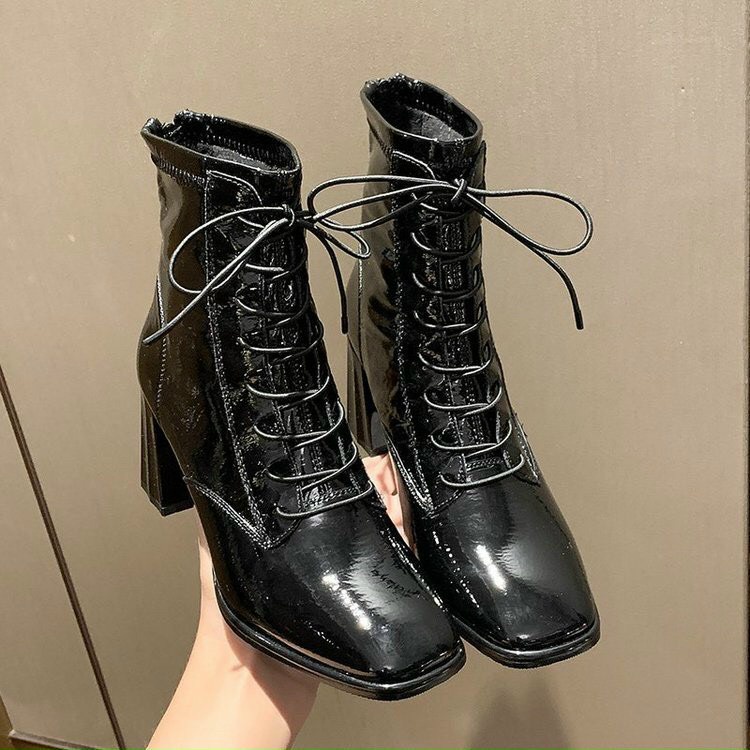 Giày Boot Nữ Cổ Cao Bốt Nữ Nhiều Dây Buộc Trước Có Khoá Kéo Sau Bên trong lót Lông (có da Bóng và Da Mờ)
