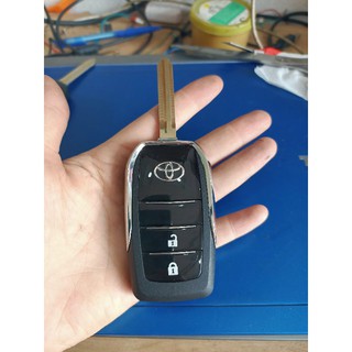 Vỏ độ chìa khóa gập Toyota 2 nút