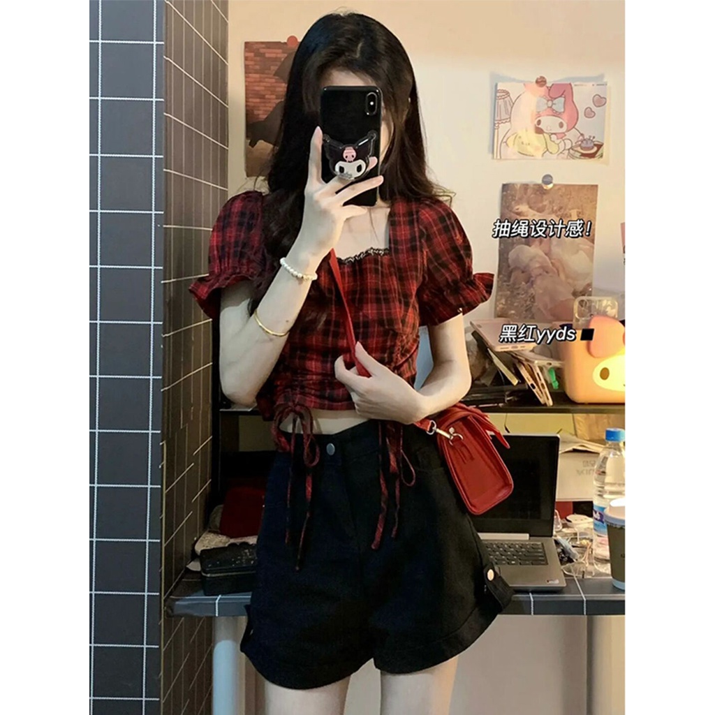 Áo Sơ Mi Ngắn Tay Họa Tiết Ca Rô Và Quần Short Lưng Cao Phong Cách Mới Dành Cho Nữ