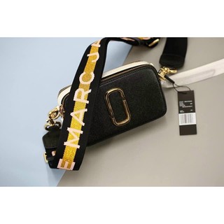TNS-Túi đeo chéo dáng hộp 2 ngăn dây đeo bản to cá tính Marcie-đen dây vàng kim tuyến