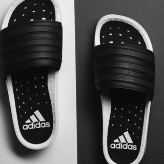 Dép Thể Thao Adidas Adilette Boost