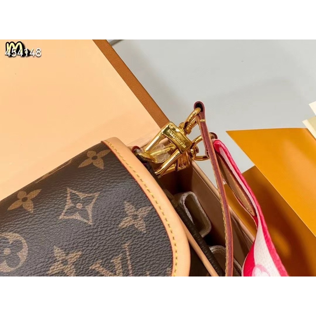 Túi LOUIS VUITTON LV bản 2 dây kẹp nách hay deo chéo đều được