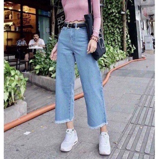 Pass quần jean ống rộng rách ống