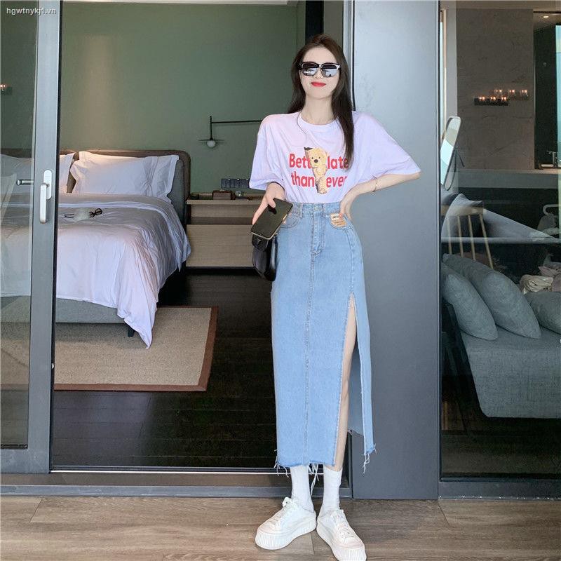Chân Váy Jeans Dài Xẻ Tà Thời Trang Hàn Quốc 2021