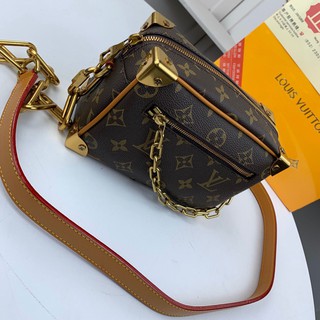 Túi đeo vai Louis Vuitton M68906 MINI SOFT TRUNK