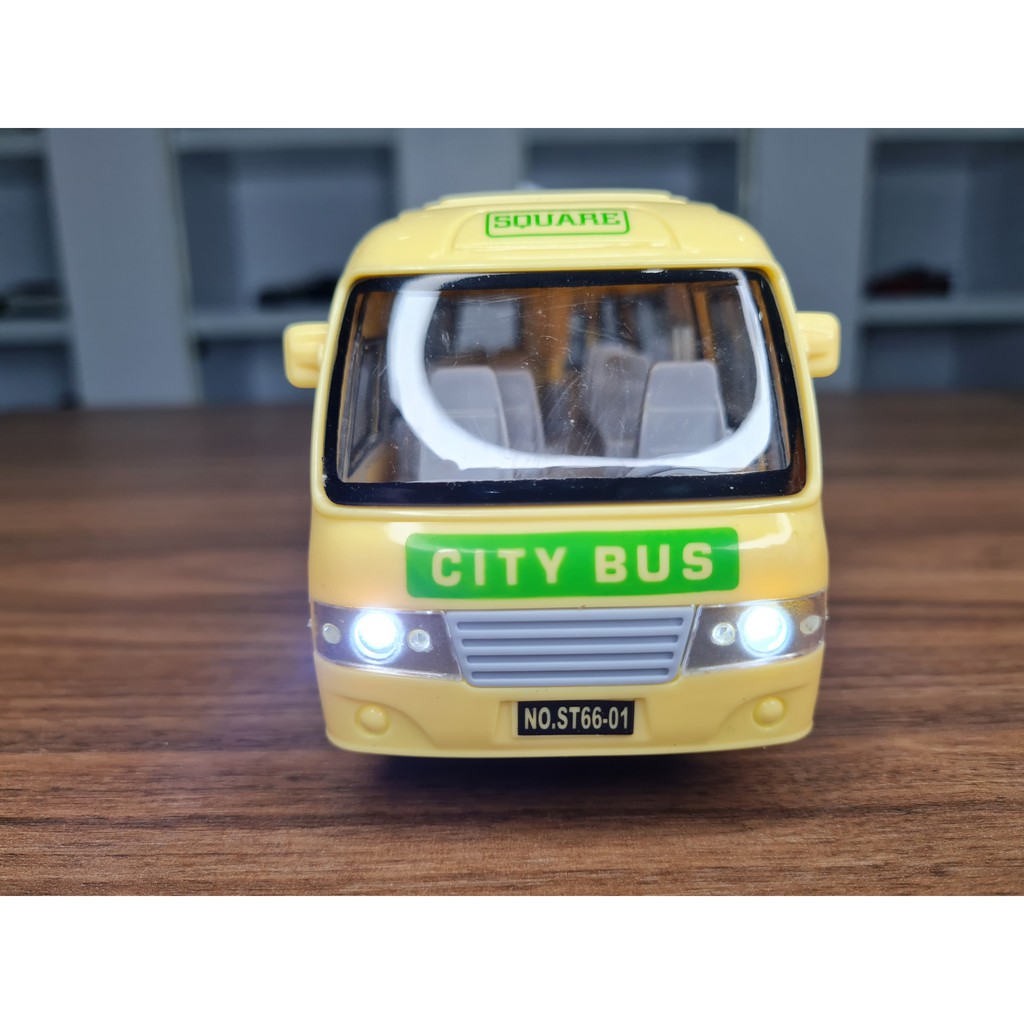 Xe Mô Hình Mẫu Xe Bus Chiều Dài 17cm Có Đèn Nhạc Trớn Màu Vàng Nhạt MÃ ST66-01-01