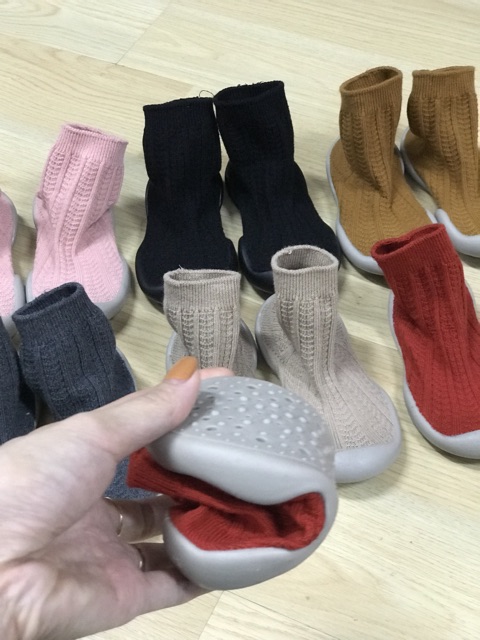 Giày bún cổ cao siêu mềm, ít đụng hàng