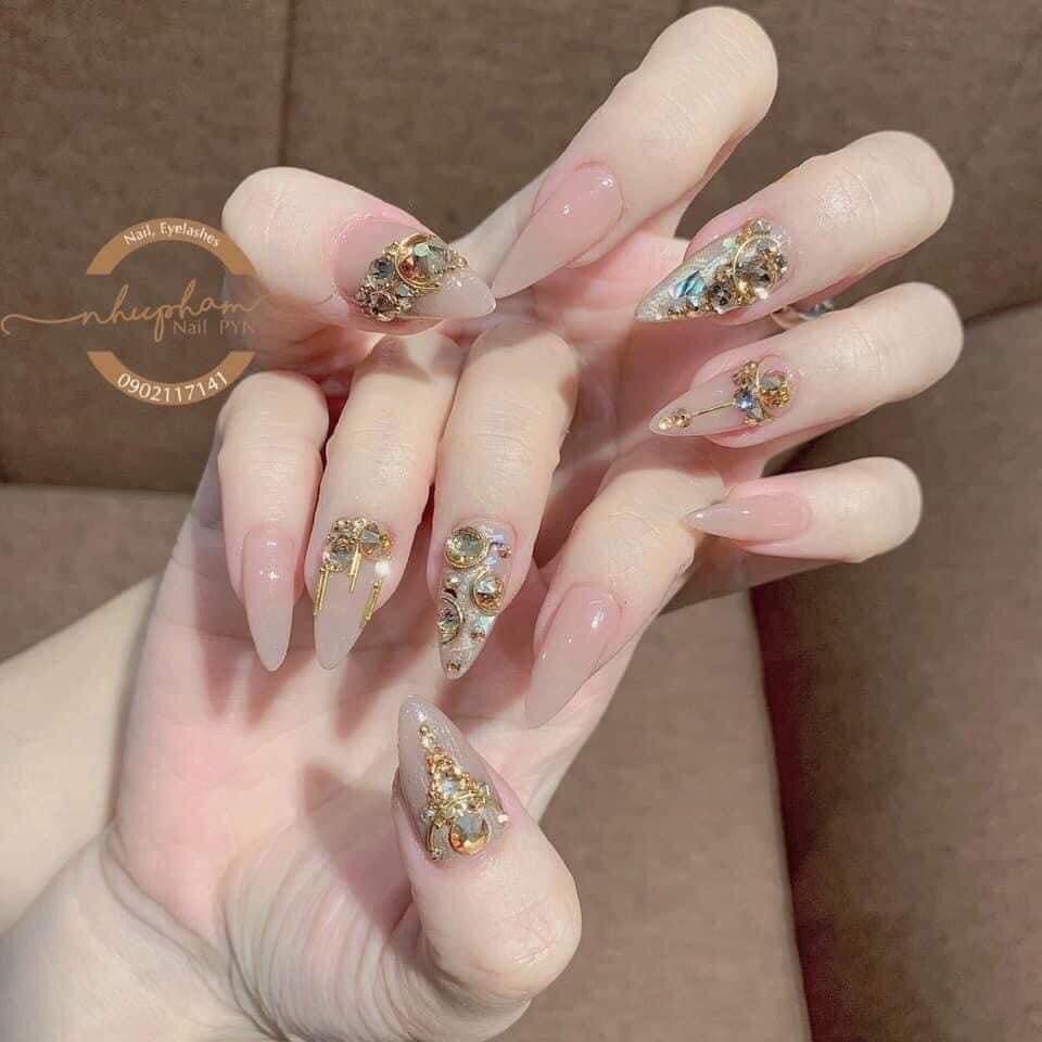 Sơn thạch nude sữa, sơn móng tay đẹp 2022
