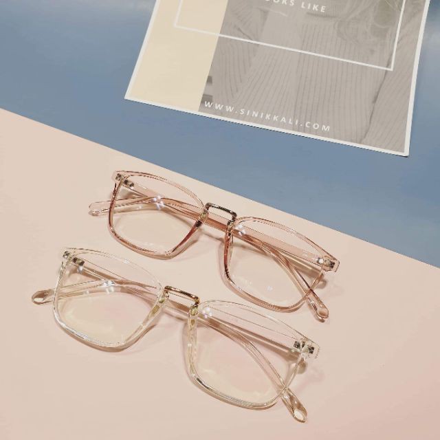 Gọng kính nhựa dẻo nữ tính gọng vuông hot trend màu hồng Tr 210 | BigBuy360 - bigbuy360.vn