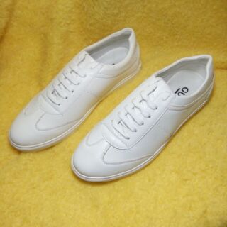 Giầy nam sale ( còn sz 39_41)