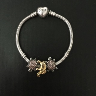 Vòng bạc auth của PNJ kèm charm titan .