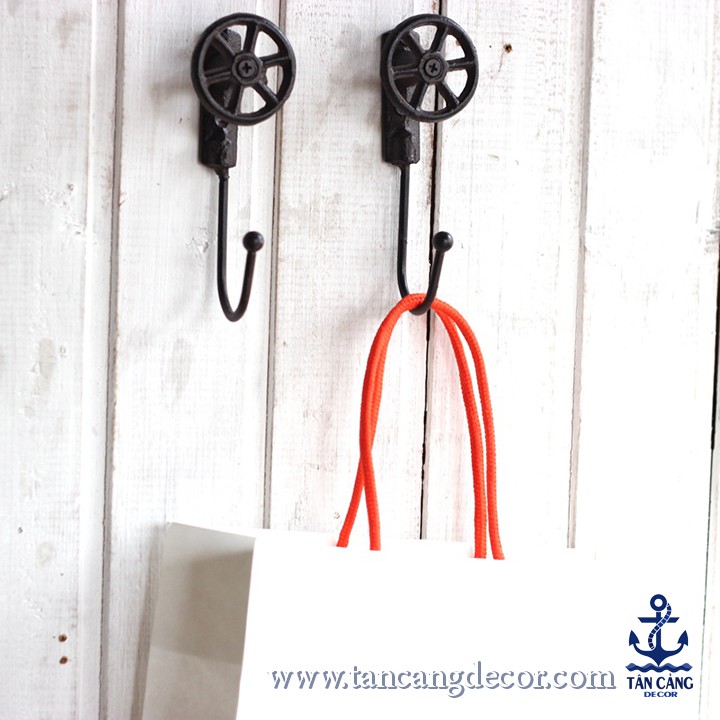 Móc Treo Hình Bánh Xe Vintage 1 - KT : 16cm - A063011