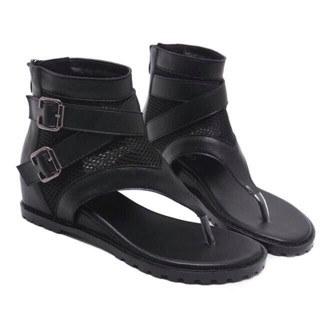 Giày boots xỏ ngón 2 khóa  -500k