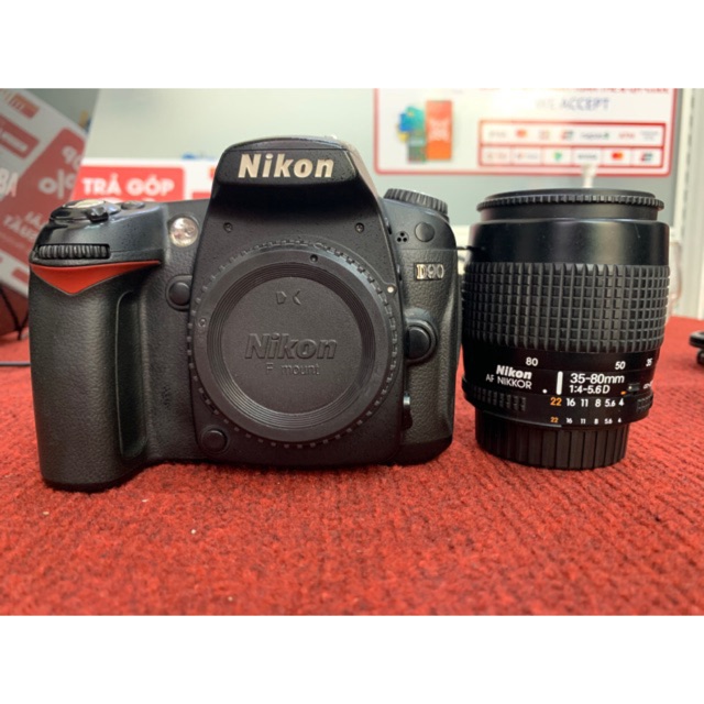 Máy Ảnh Nikon D90 kèm Lens AF 35-70 F3.3-4.5 ngoại hình 95%