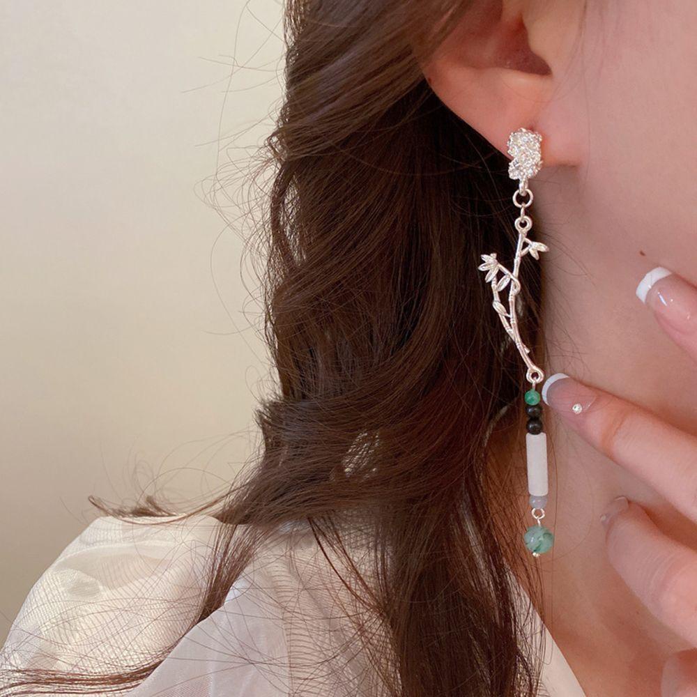 Khuyên Tai Lủng Lẳng Xỏ Hạt Hình Hoa Lá Phong Cách Trung Hoa Cho Nữ