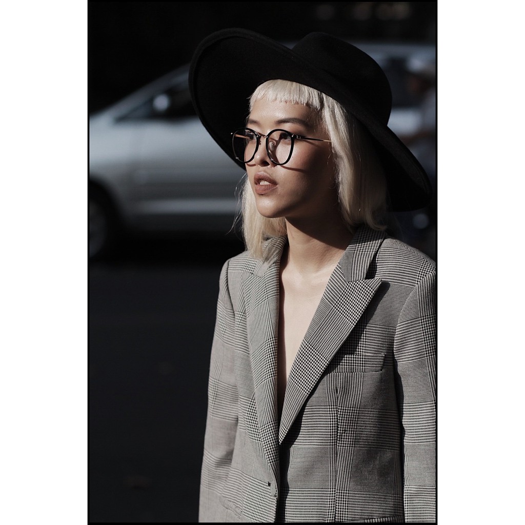 [Mã FASHIONMALLT4 giảm tới 30K đơn 150K] Kính mát Floralpunk Noir Glasses Black | BigBuy360 - bigbuy360.vn